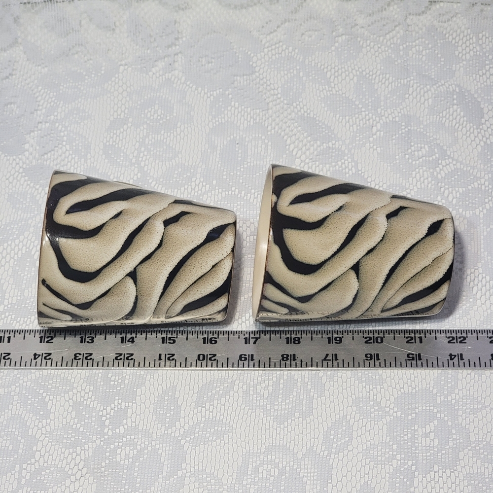 Set of 2 Vintage Soho Loft Stoneware Zebra Print Pattern Mugs Black Beige - Picture 14 of 17